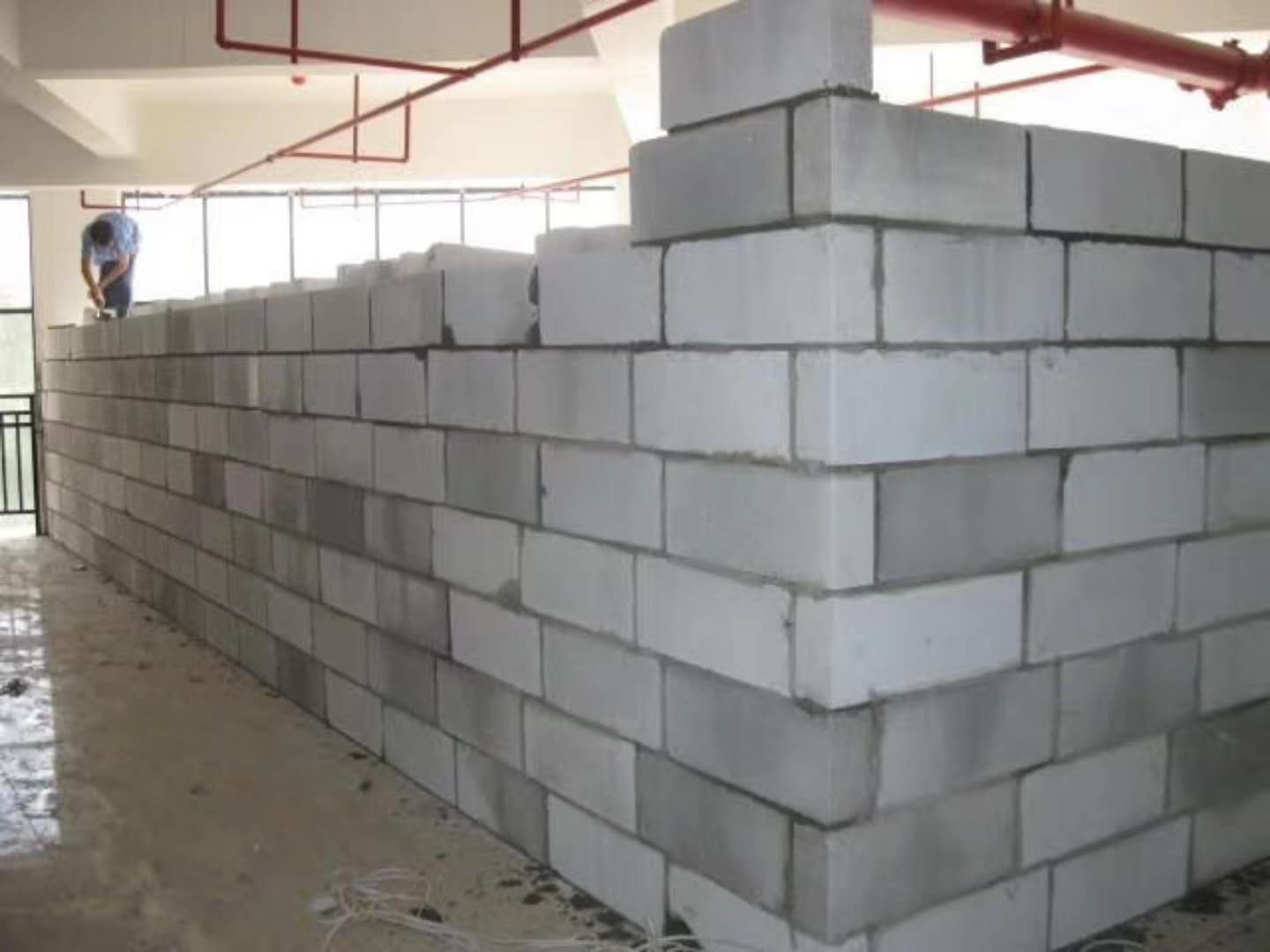 临洮蒸压加气混凝土砌块承重墙静力和抗震性能的研究